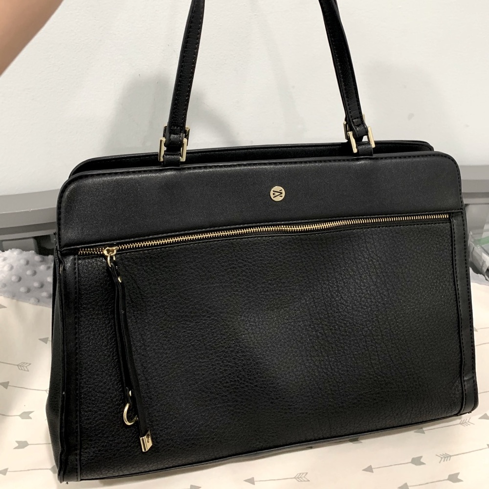 Travanti Laptop bag fits 15inches